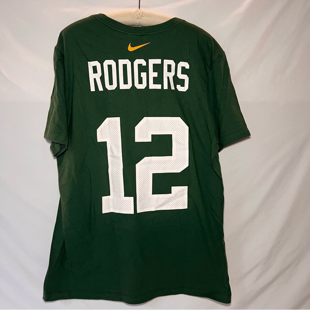 Green Bay Packers (Rodger’s) Tee - Size Large - Picture 2 of 7